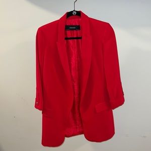 Red quarter sleeve blazer